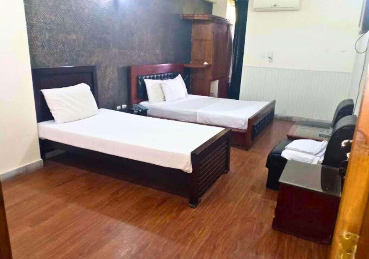 New Islamabad Hotel Exterior foto